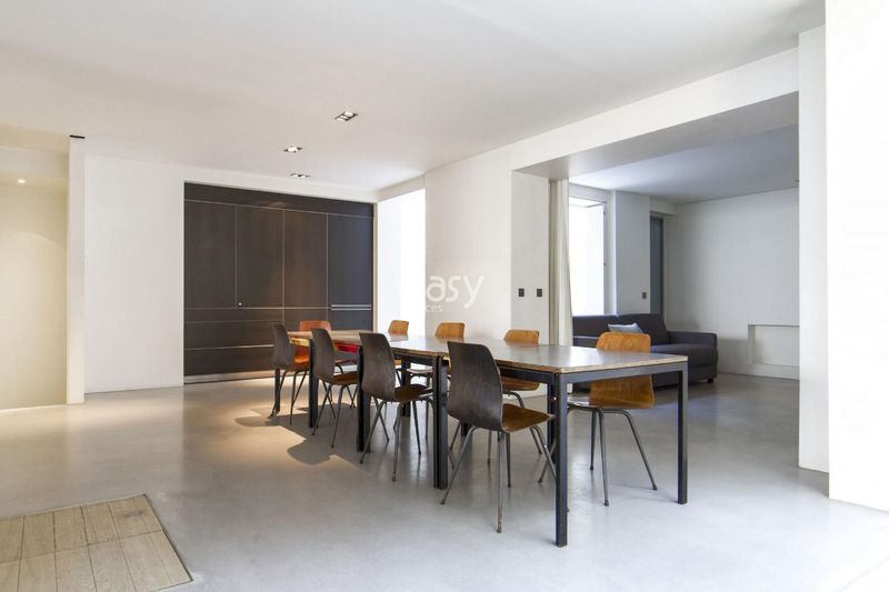 unique and unconventional event space located in the heart of Paris